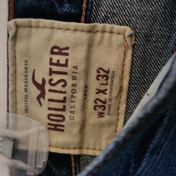 Men's Hollister button fly jeans. - Picture 3 of 5